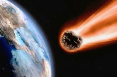 Fireball meteor with Earth below and Mexico and Central America in view